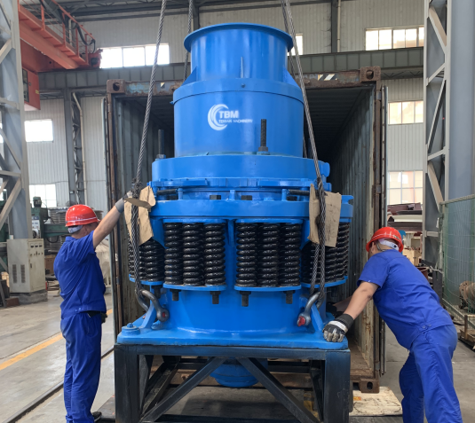 Spring cone crusher PYB900 delivery to Kenya